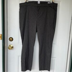 •GAP• Plus Size Gray Signature Skinny Ankle Pants - Size 20